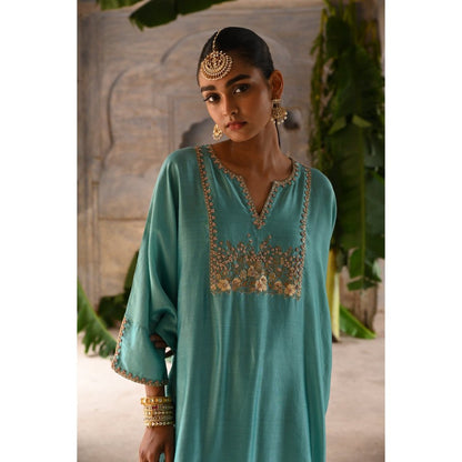 DEEPTHEE Powder Blue Hand Embroidered Kaftan (Set of 2)