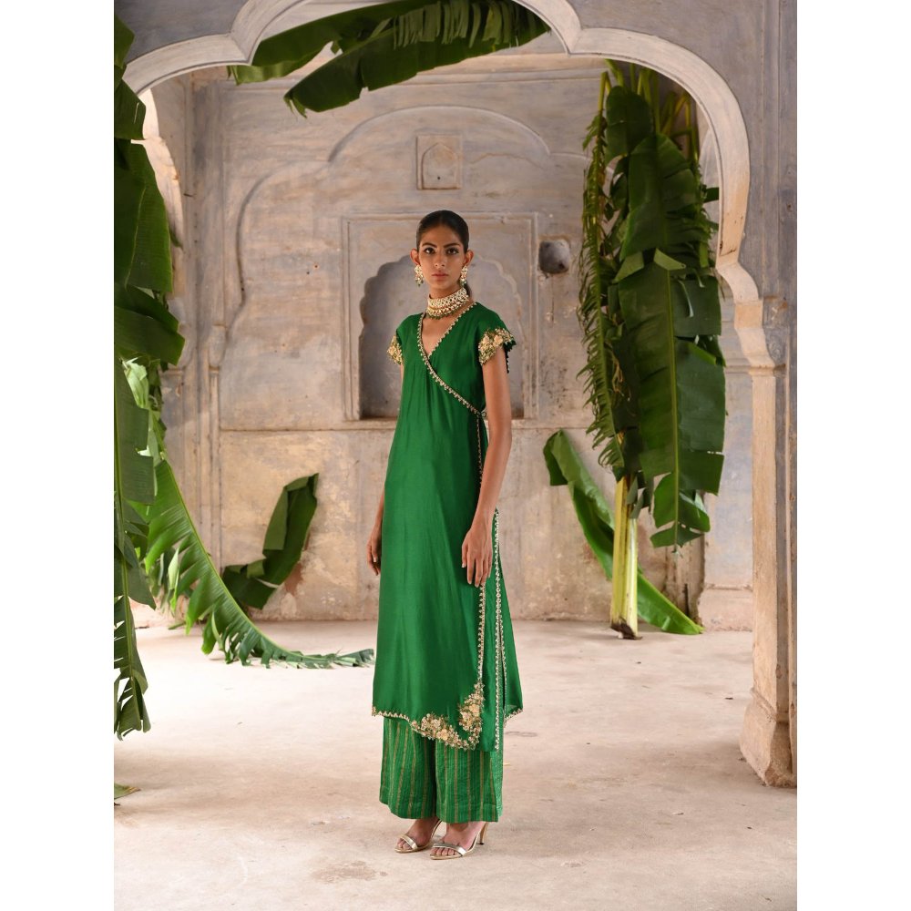 DEEPTHEE Green Straight Angarkha (Set of 3)