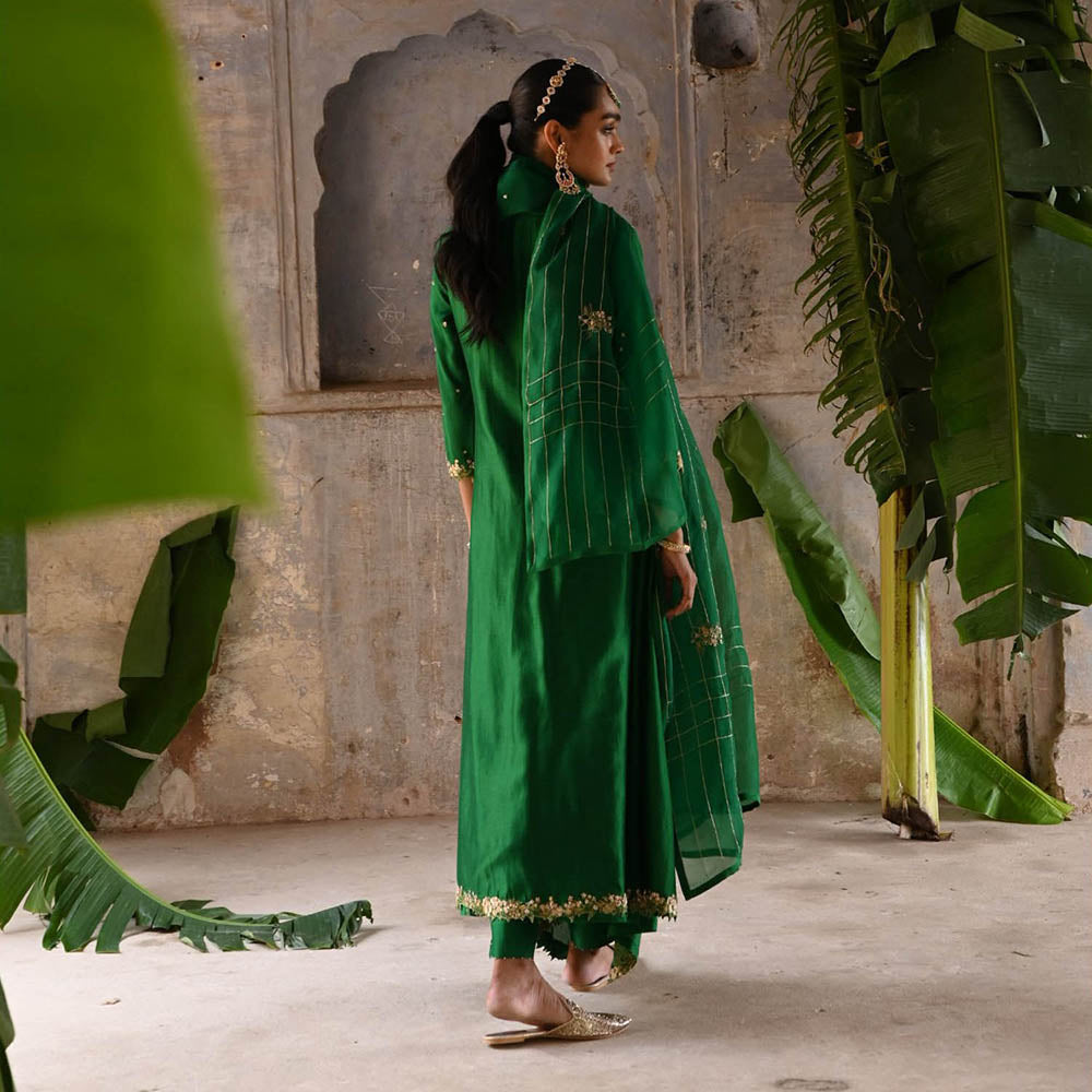 DEEPTHEE Green Cross Over Kurta (Set of 3)