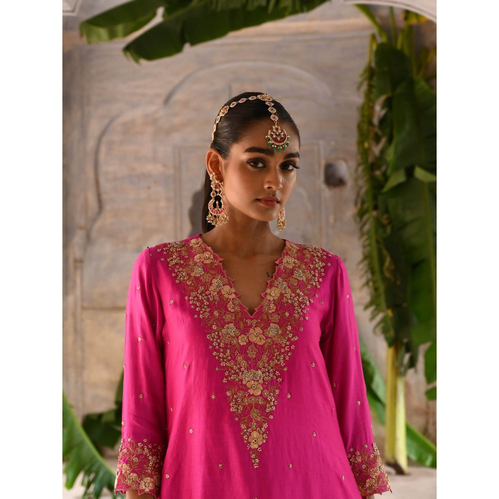 DEEPTHEE Fuchsia Pink A-Line Kurta (Set of 3)