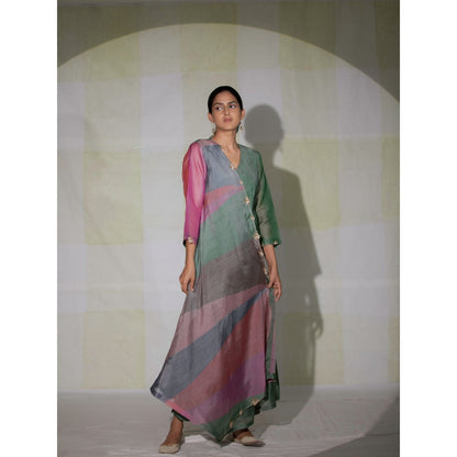 DEEPTHEE Multi Colour Colorblock Phool Guchha Crossover Kurta with Pant & Dupatta (Set of 3)