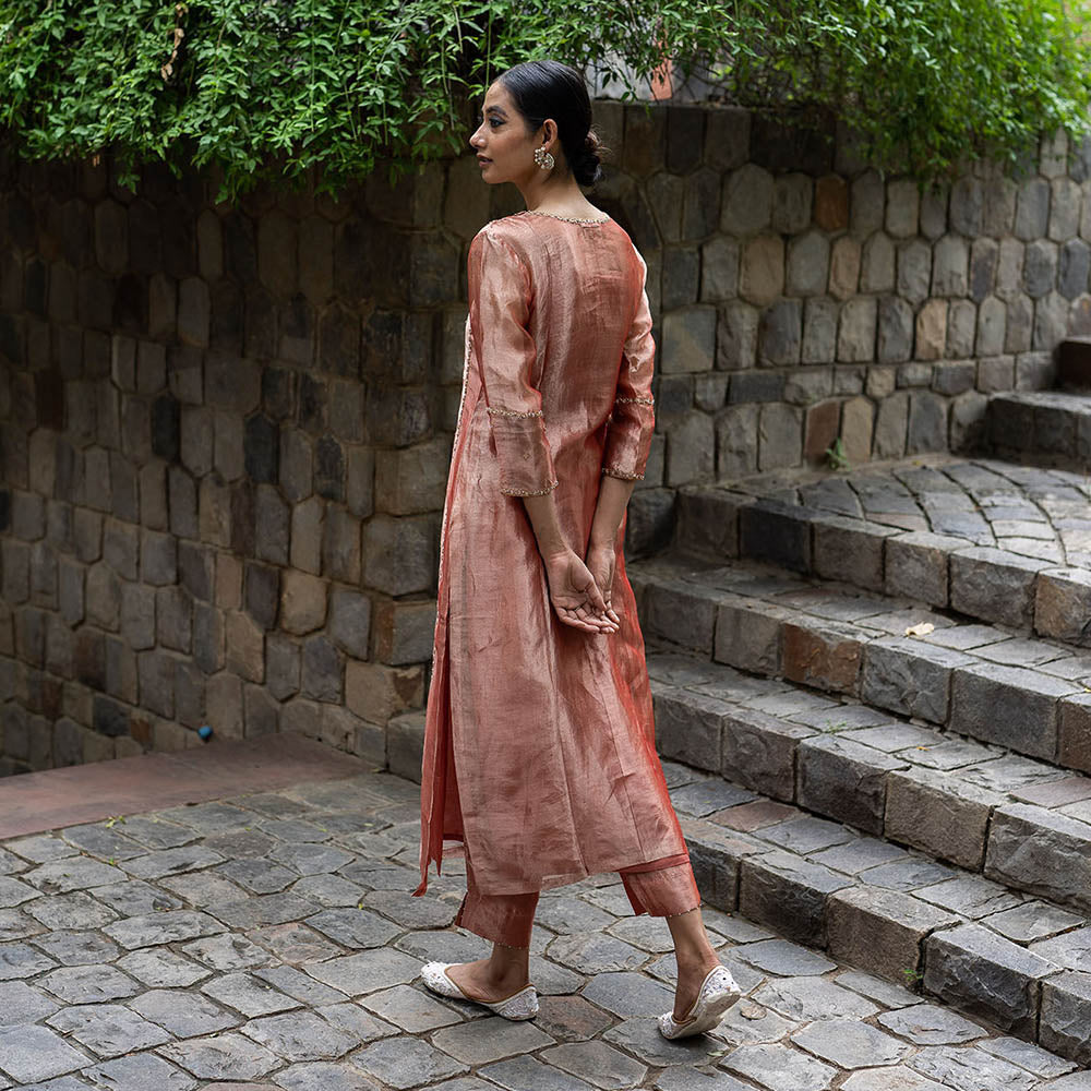 DEEPTHEE Blush Peach Hand Embroidered Kurta with Straight Pant (Set of 2)