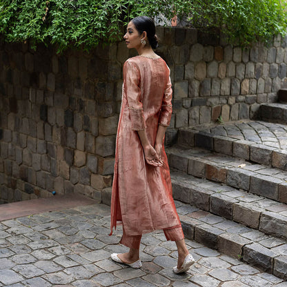 DEEPTHEE Blush Peach Hand Embroidered Kurta with Straight Pant (Set of 2)