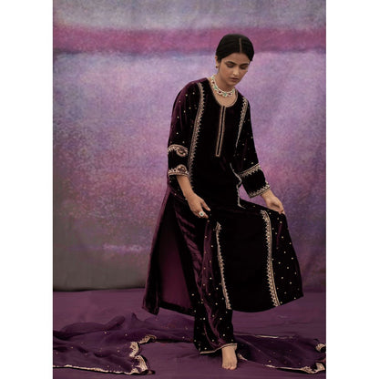 DEEPTHEE Burgundy Moti Scallop Embellished Kurta with Pant & Dupatta (Set of 3)