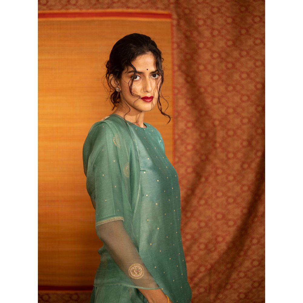 DEEPTHEE Turquoise Hand Embroidered Short Kurta with Lehenga & Dupatta (Set of 3)