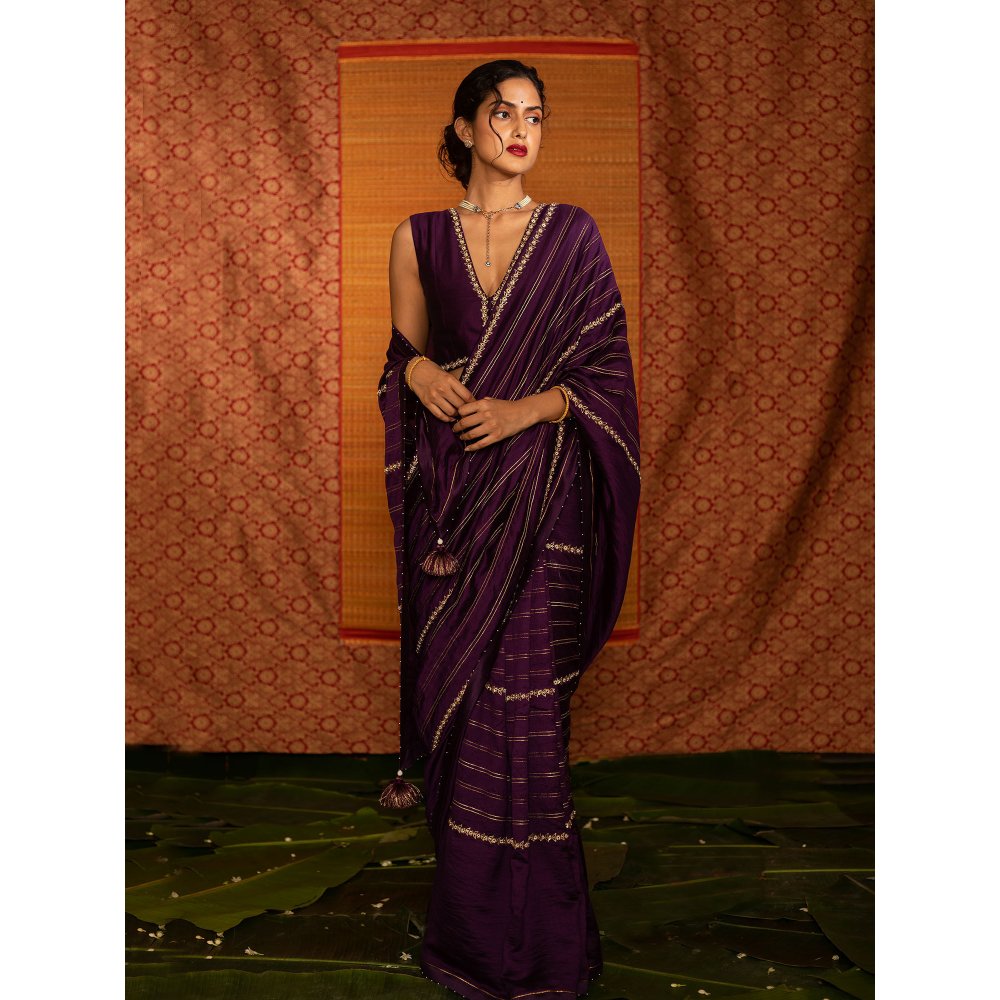 DEEPTHEE Varna Ada Line Hand Embellished Saree with Stitched Blouse