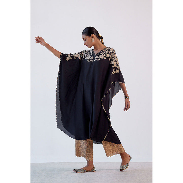 Devnaagri Black Embroidered Kaftan (Set of 2)