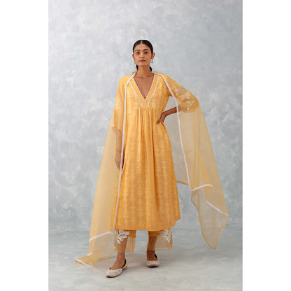 Devnaagri Peach Embroidered Chanderi Palazzo (Set of 3)