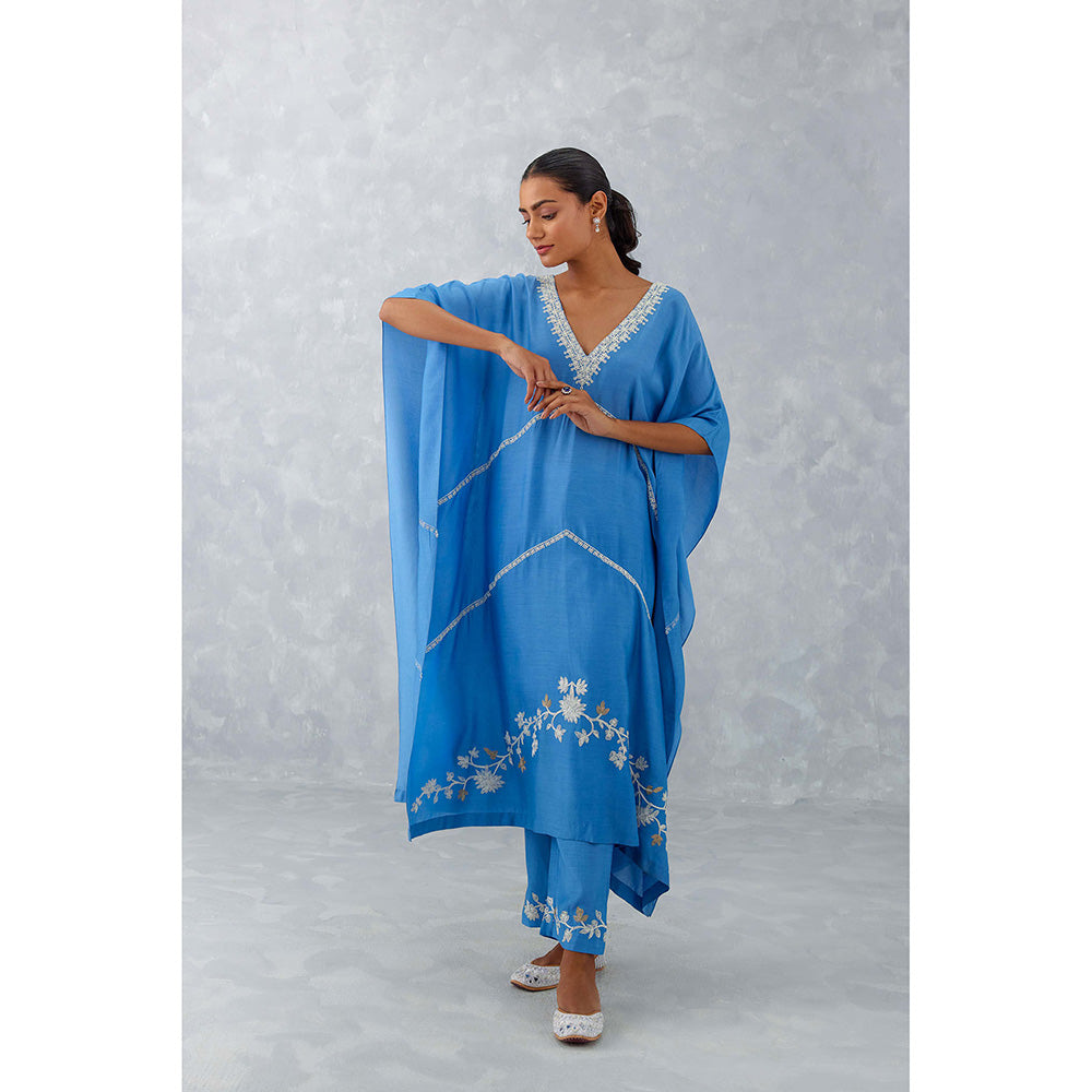 Devnaagri Ice Blue Embroidered Muslin Kaftan (Set of 2)