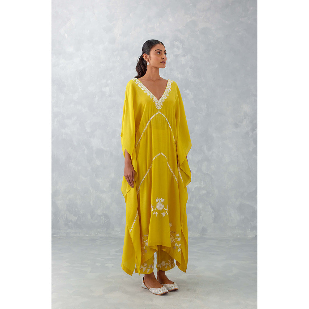 Devnaagri Yellow Embroidered Muslin Kaftan (Set of 2)