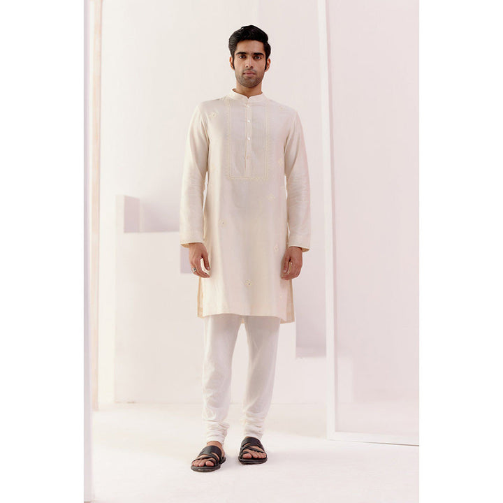 Devnaagri Ivory Self Embroidered Chanderi Kurta (Set of 2)