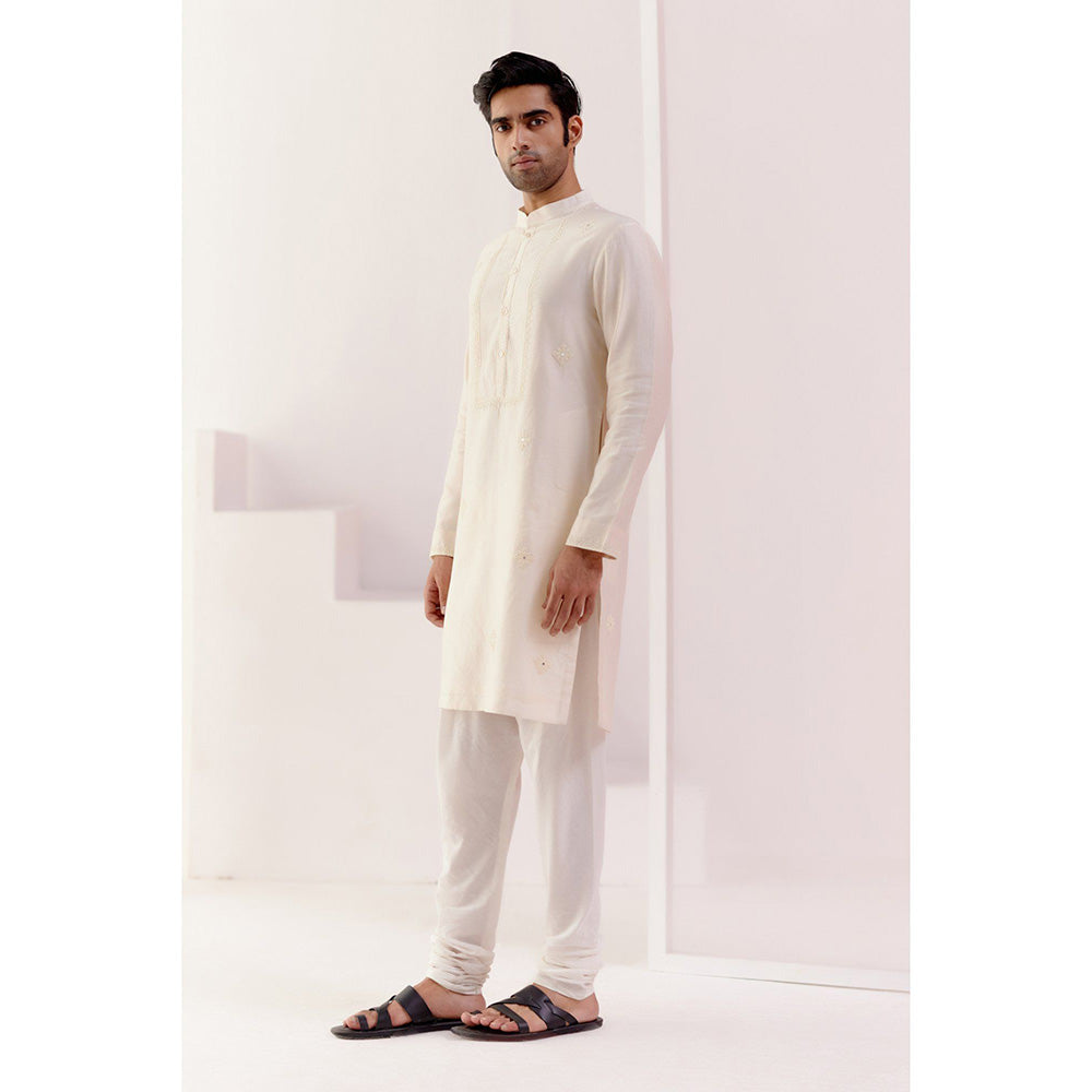 Devnaagri Ivory Self Embroidered Chanderi Kurta (Set of 2)