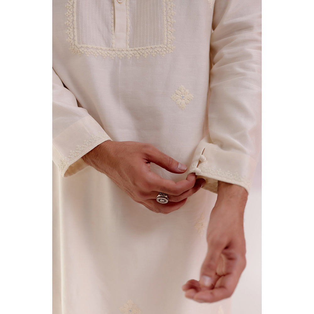 Devnaagri Ivory Self Embroidered Chanderi Kurta (Set of 2)