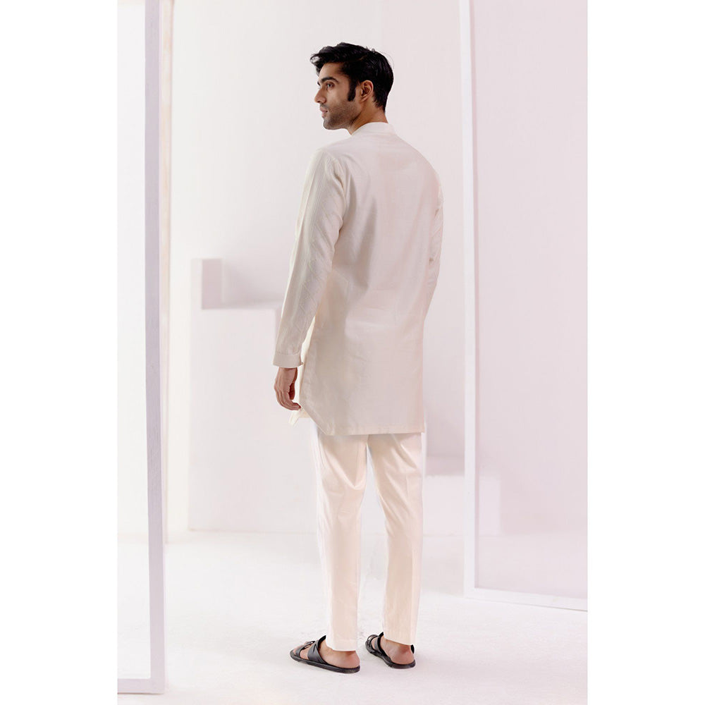 Devnaagri Ivory Cotton Silk Blend Pin Tucks Kurta (Set of 2)