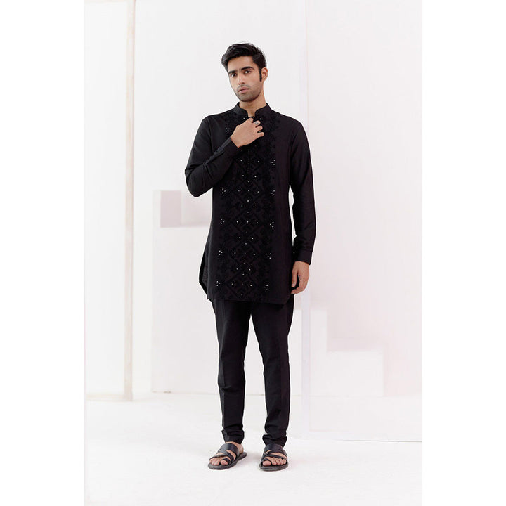 Devnaagri Black Cotton Silk Blend Fully Embroidered Kurta (Set of 2)