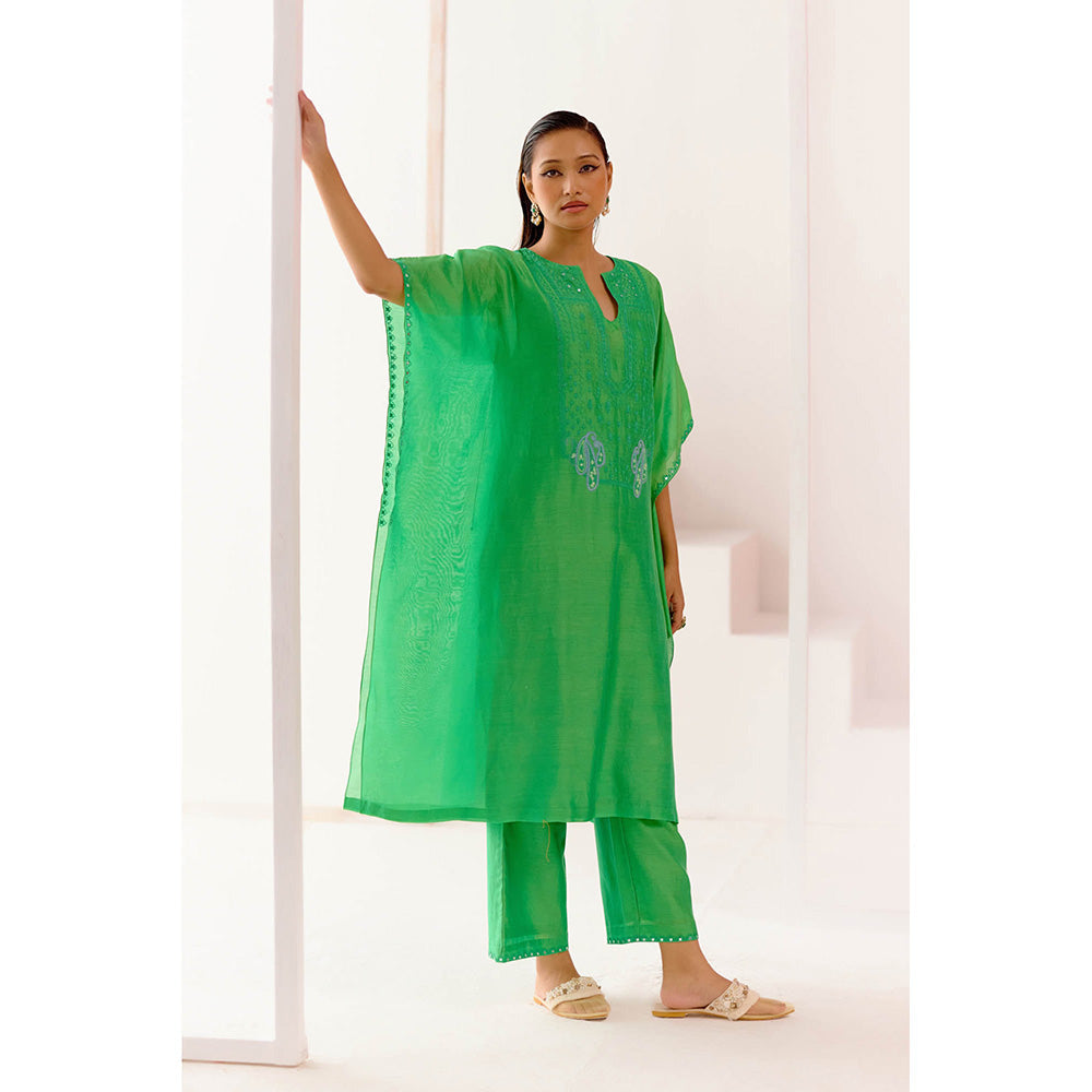 Devnaagri Green Silk Chanderi Embroidered Kaftan (Set of 3)