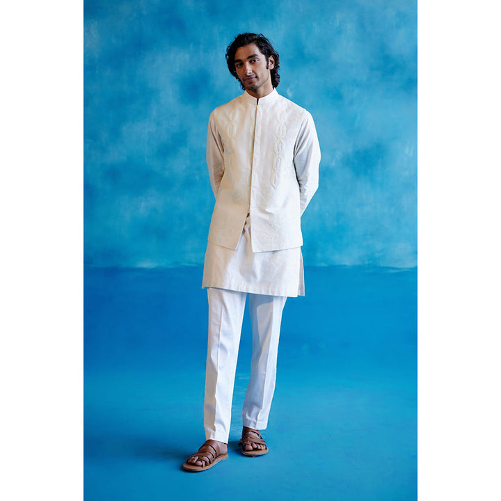 Devnaagri Ivory Kurta With Pant And Bundi jacket (Set of 3)