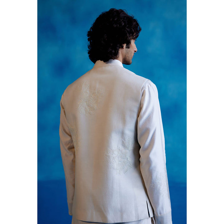 Devnaagri Ivory Kurta With Pant And Bundi jacket (Set of 3)