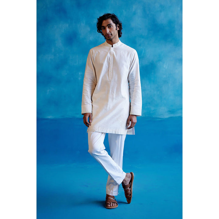 Devnaagri Ivory Kurta With Pant And Bundi jacket (Set of 3)