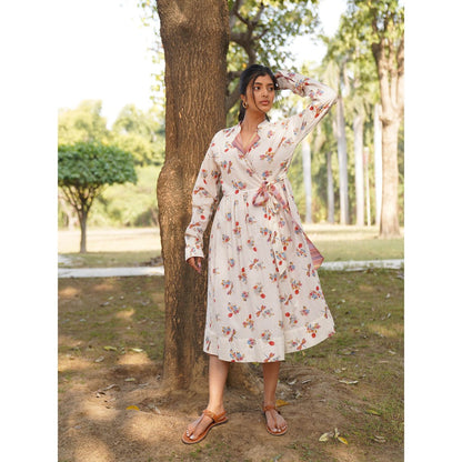 Dhaari by Deepika Hand woven Cotton Silk Reversible Dress