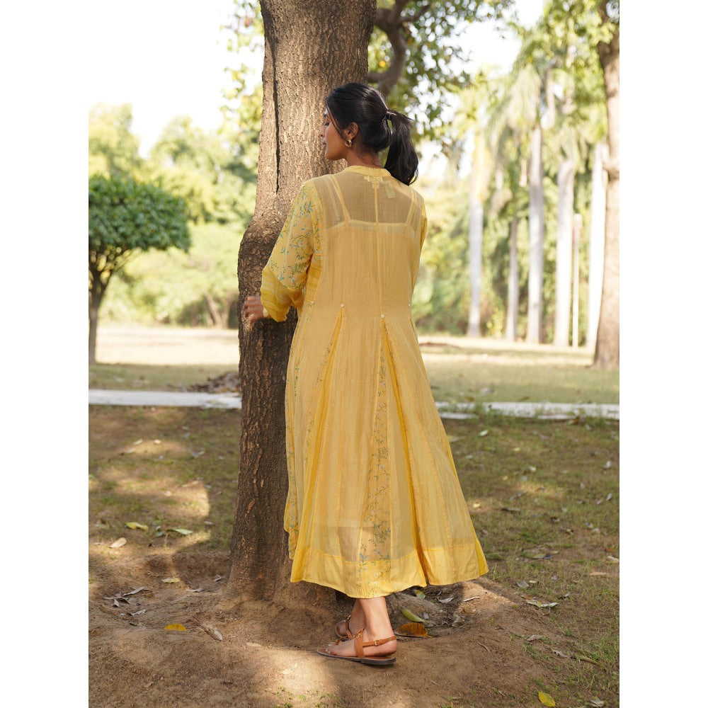 Dhaari by Deepika Handwoven Silk Dress with Hand Painted & Kantha Embroidery with Knots