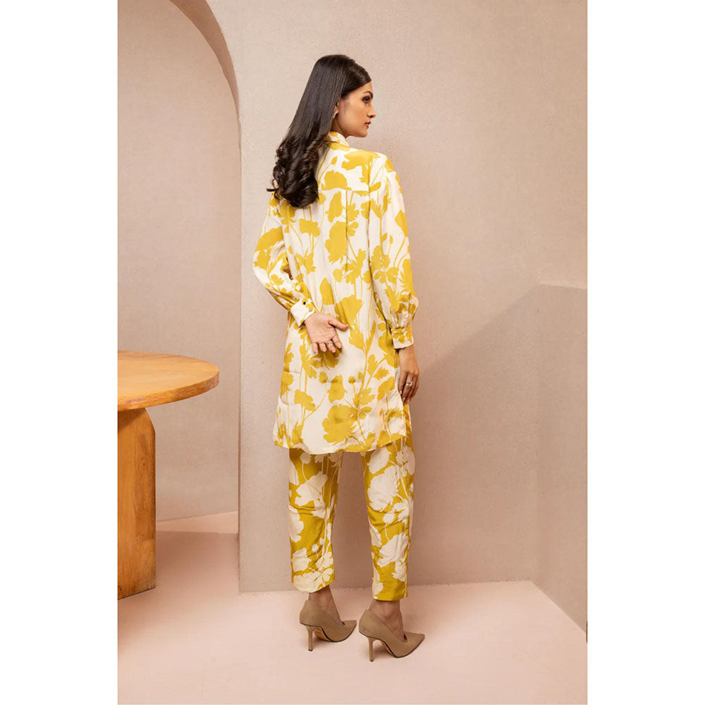 DOHR INDIA Emily Mustard Floral Printed Crepe Co-Ord (Set of 2)