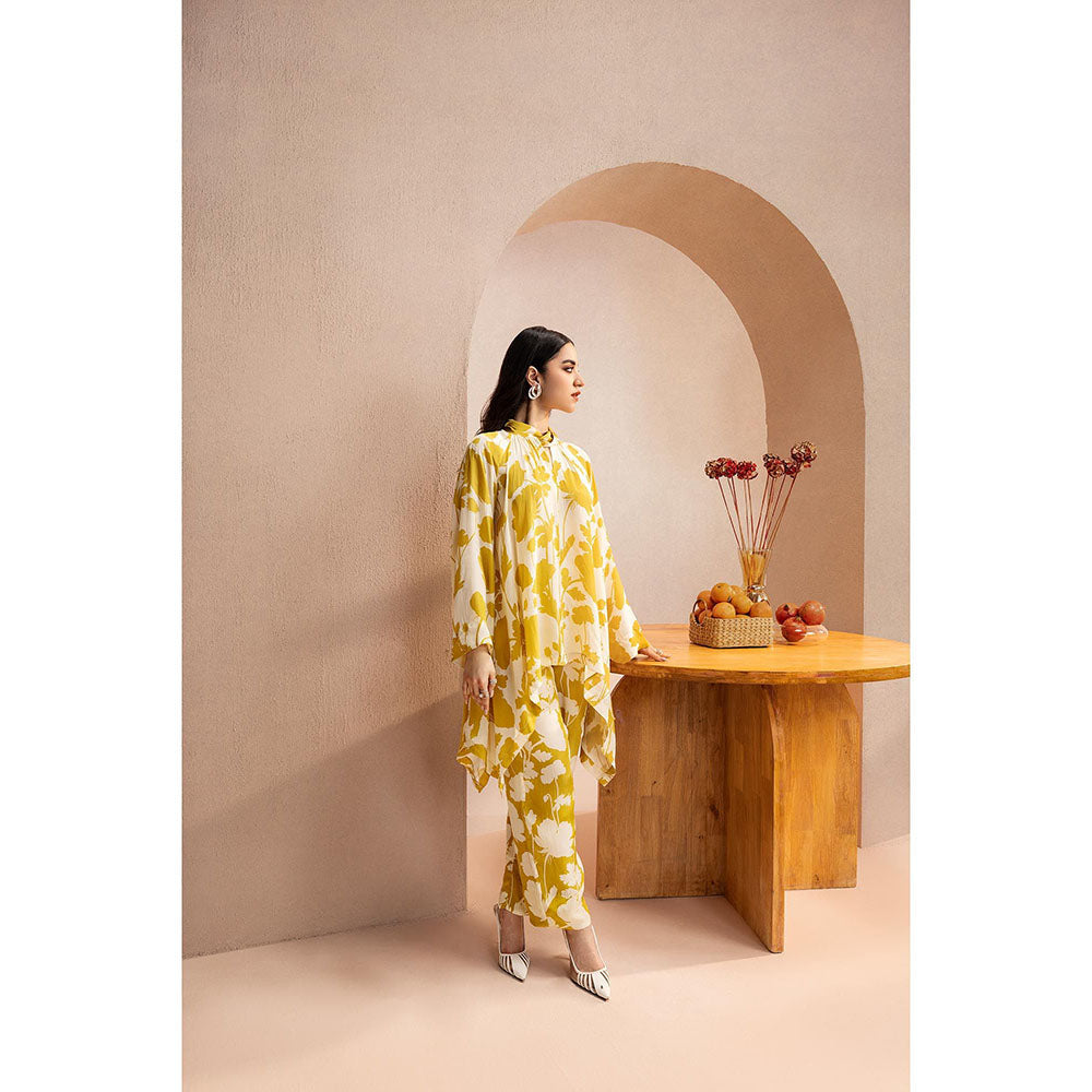 DOHR INDIA Claire Mustard Floral Printed Crepe Co-Ord (Set of 2)