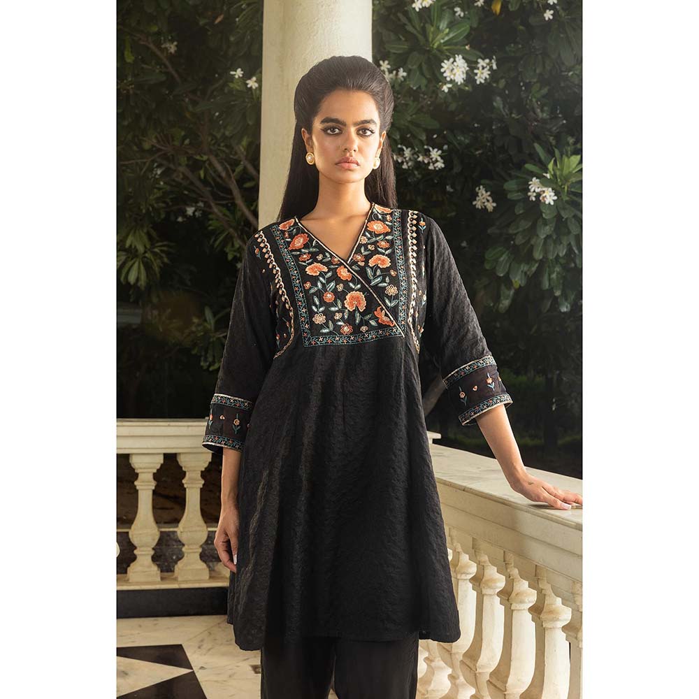 DOHR INDIA Mahi Black Jacquard Short A-Line Kurta with Pant and Dupatta (Set of 3)