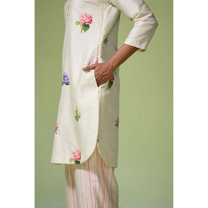 Dressfolk Ivory Floral Chanderi Fabric Kurta with Pant (Set of 2)