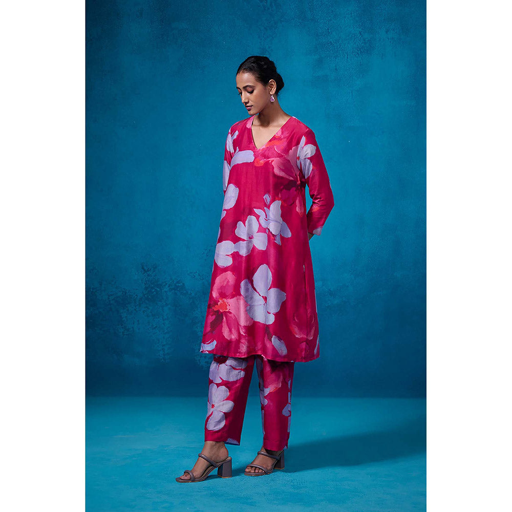 Dressfolk Pink Floral Chanderi Fabric Kurta with Pant (Set of 2)