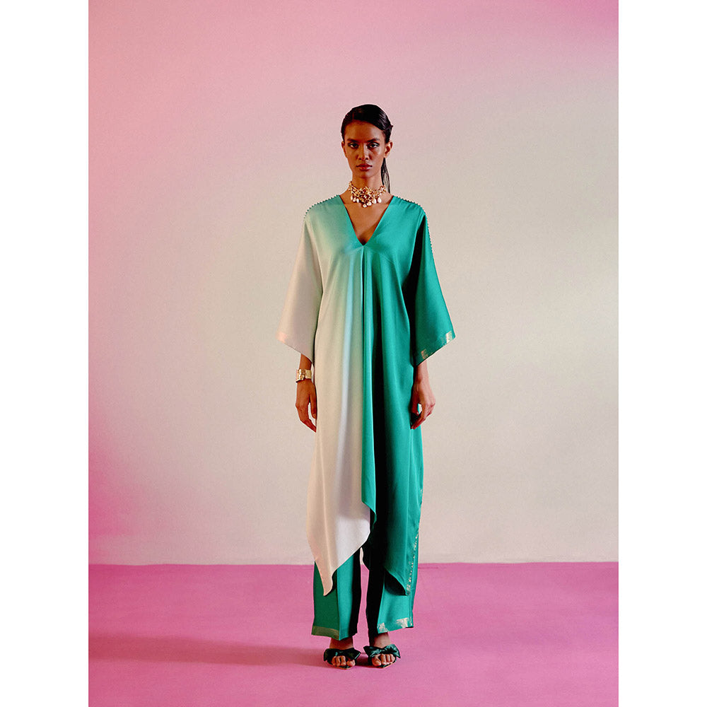 DRISHTI CHHABRAA Emerald Green Ombre Kaftan (Set of 2)