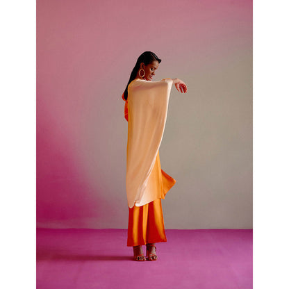DRISHTI CHHABRAA Sunset Orange Ombre Kaftan (Set of 2)