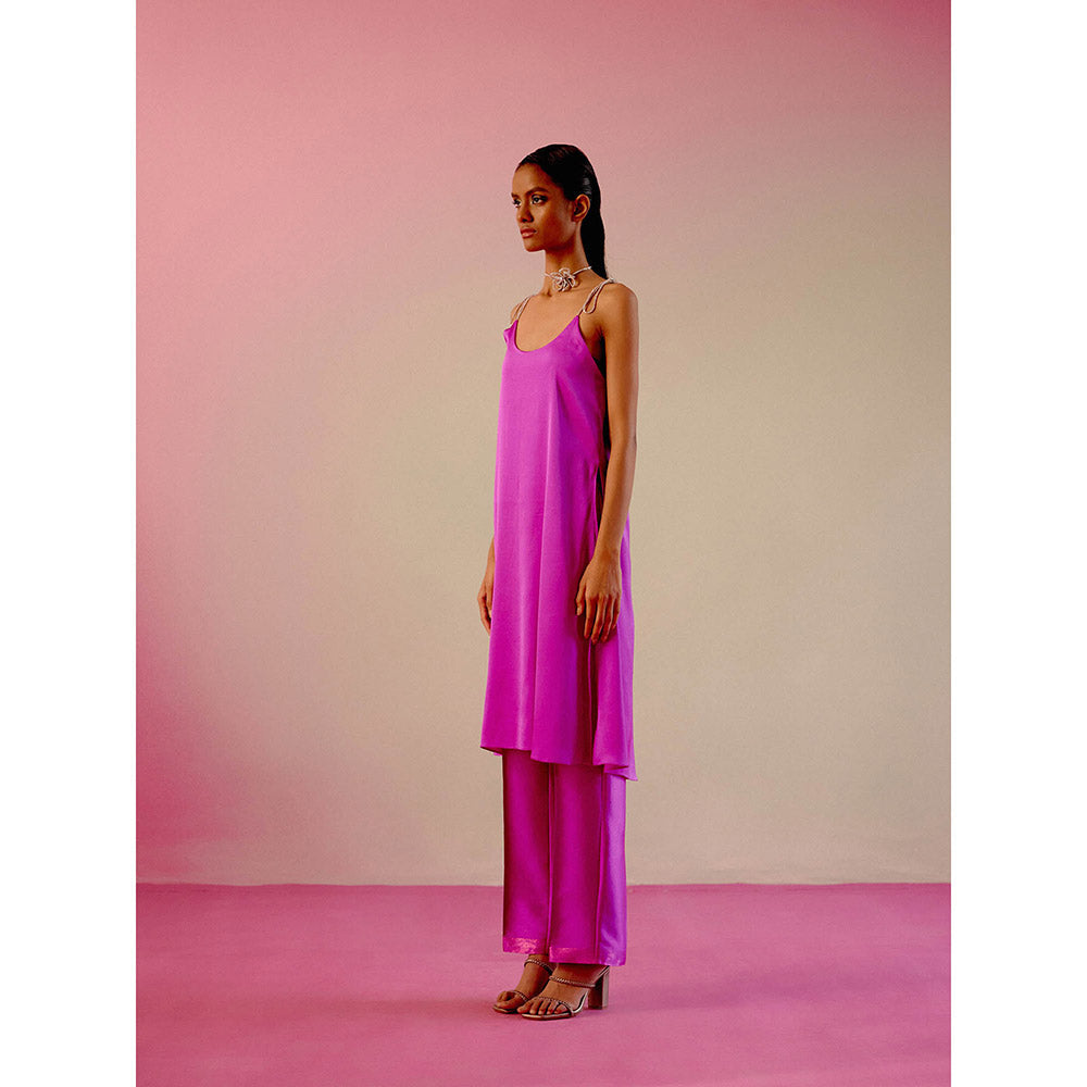 DRISHTI CHHABRAA Rhinestone Bow Strap Co-ord (Set of 2)