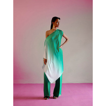 DRISHTI CHHABRAA Emerald Ombre Flared Sleeves Co-ord (Set of 2)