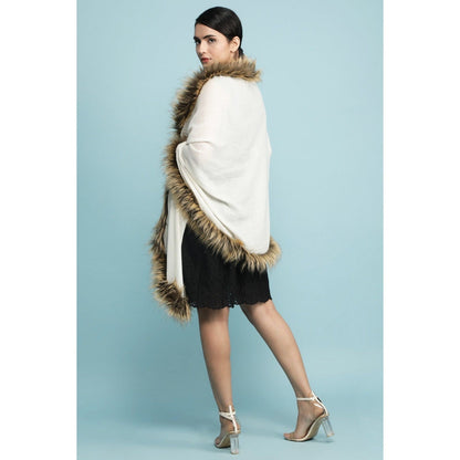 Dusala India Pashmina Off White Solid Fur Border Stole