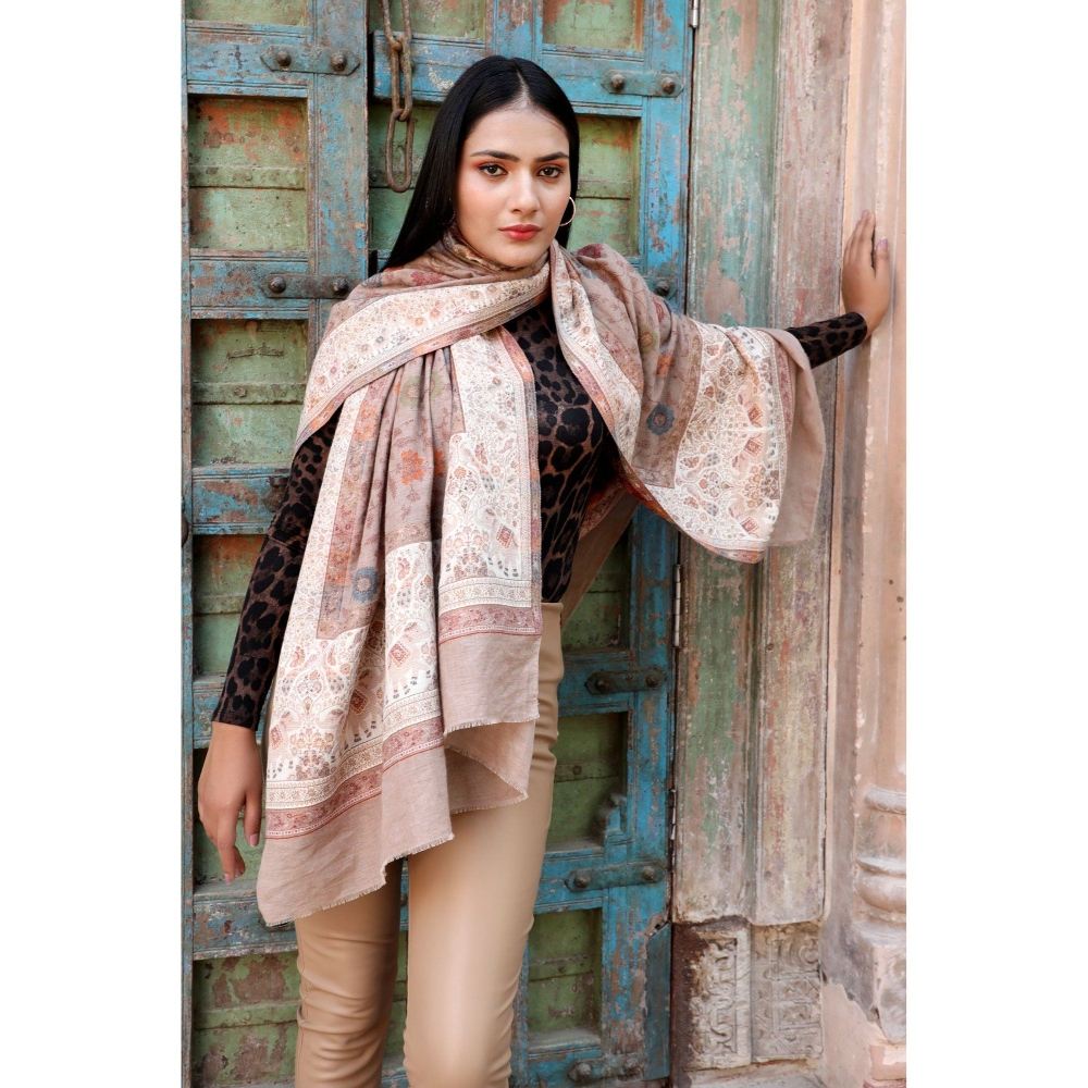 Dusala India Handwoven Cashmere Fine Wool Contrast Zari Stole
