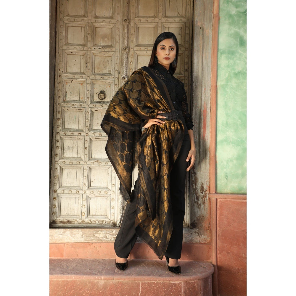 Dusala India Handwoven Cashmere Fine Wool Golden Zari Stole