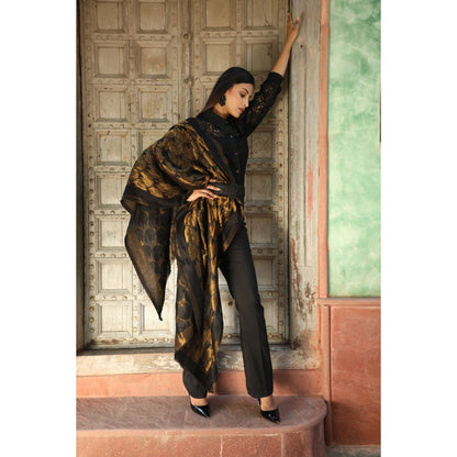 Dusala India Handwoven Cashmere Fine Wool Golden Zari Stole