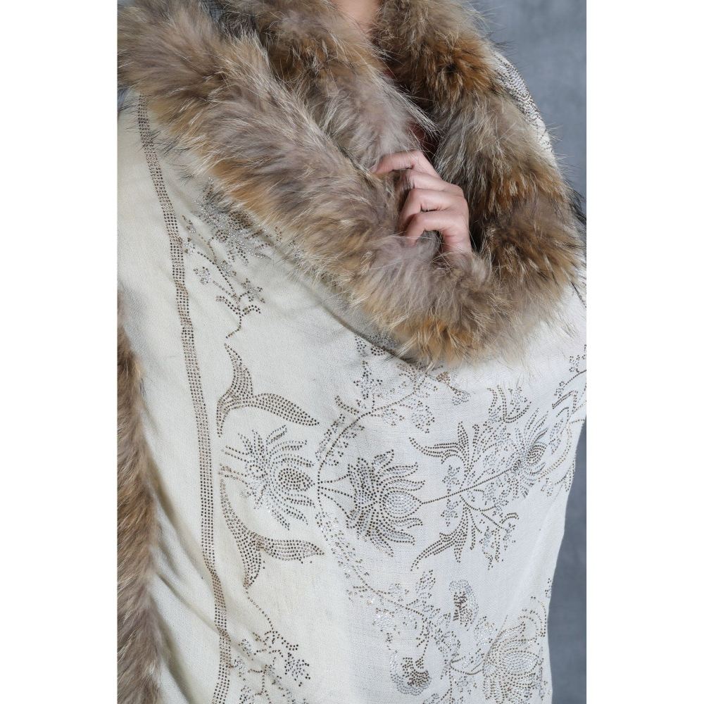 Dusala India Handwoven Cashmere Fine Wool Lotus Design Swaroski Work Stole