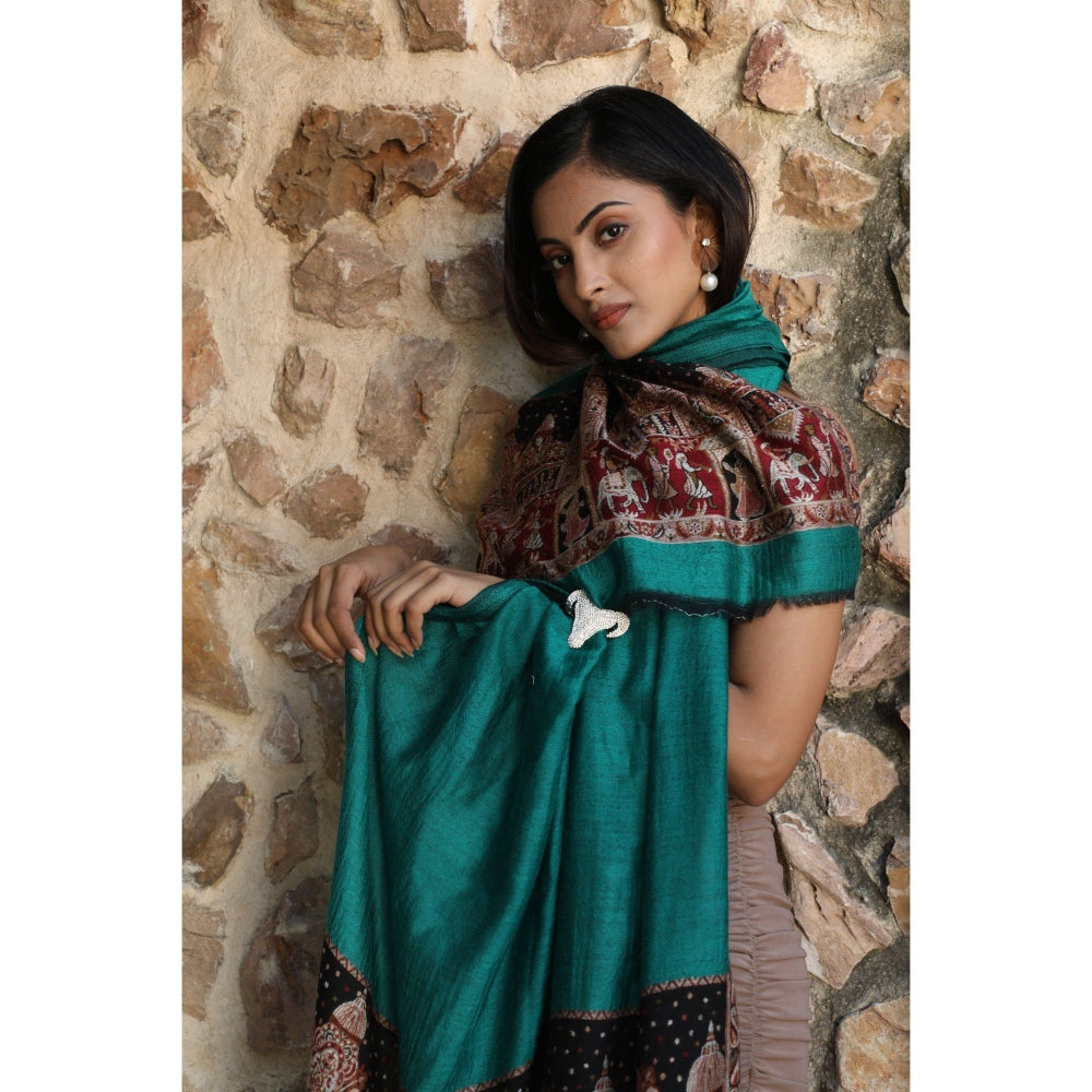 Dusala India Handwoven Cashmere Fine Wool Aari Work Stole