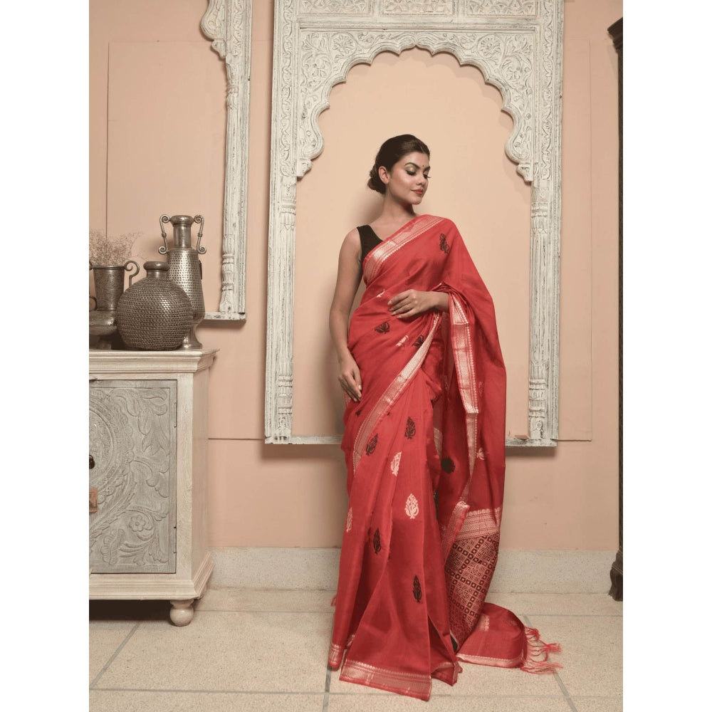 Dusala India Women Chita Red Woven Handloom Saree with Unstitched Blouse