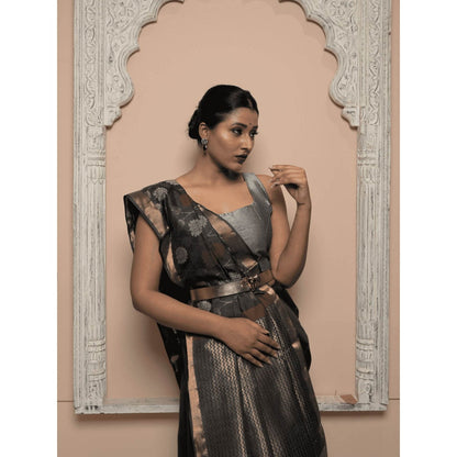 Dusala India Women Mukta Kesha Grey Floral Handloom Saree with Unstitched Blouse