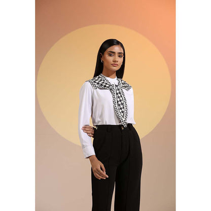 Dusala India Black Printed Ashy Silk Neck Scarf