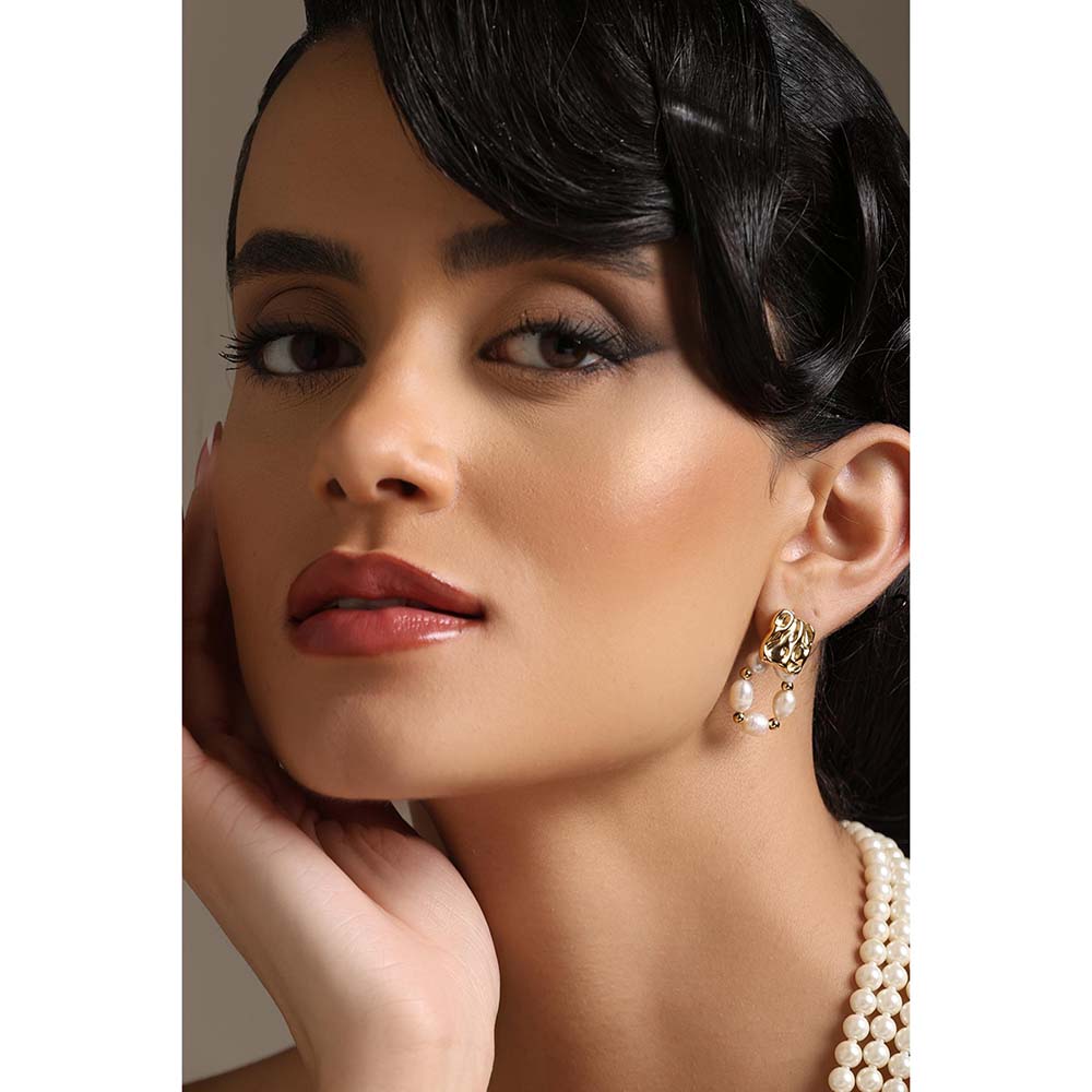 Dusala India White Handmade Elegance Earrings