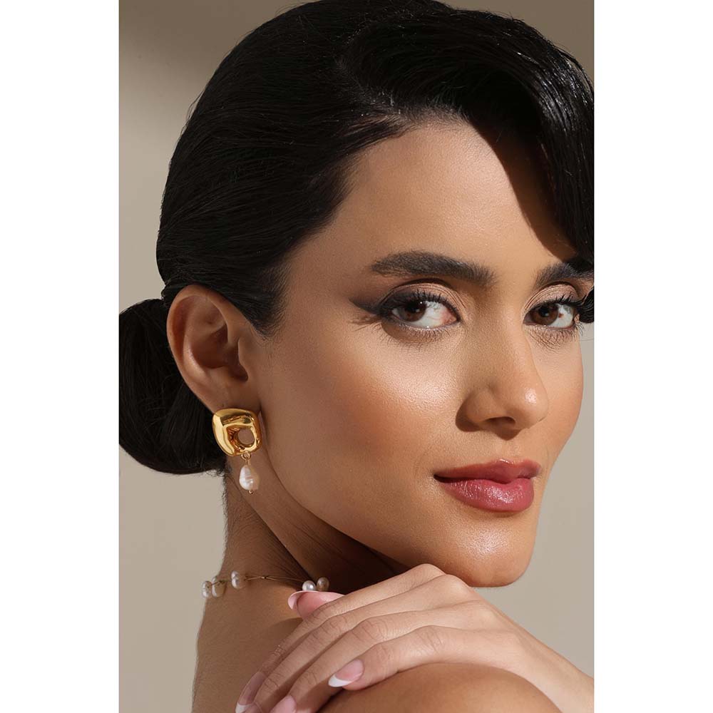 Dusala India White Square Chic Earrings