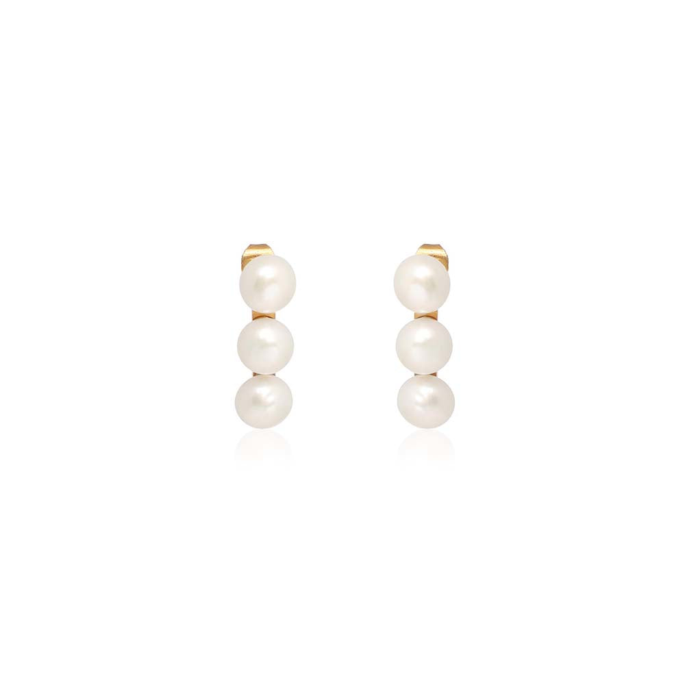 Dusala India White Chic Earrings