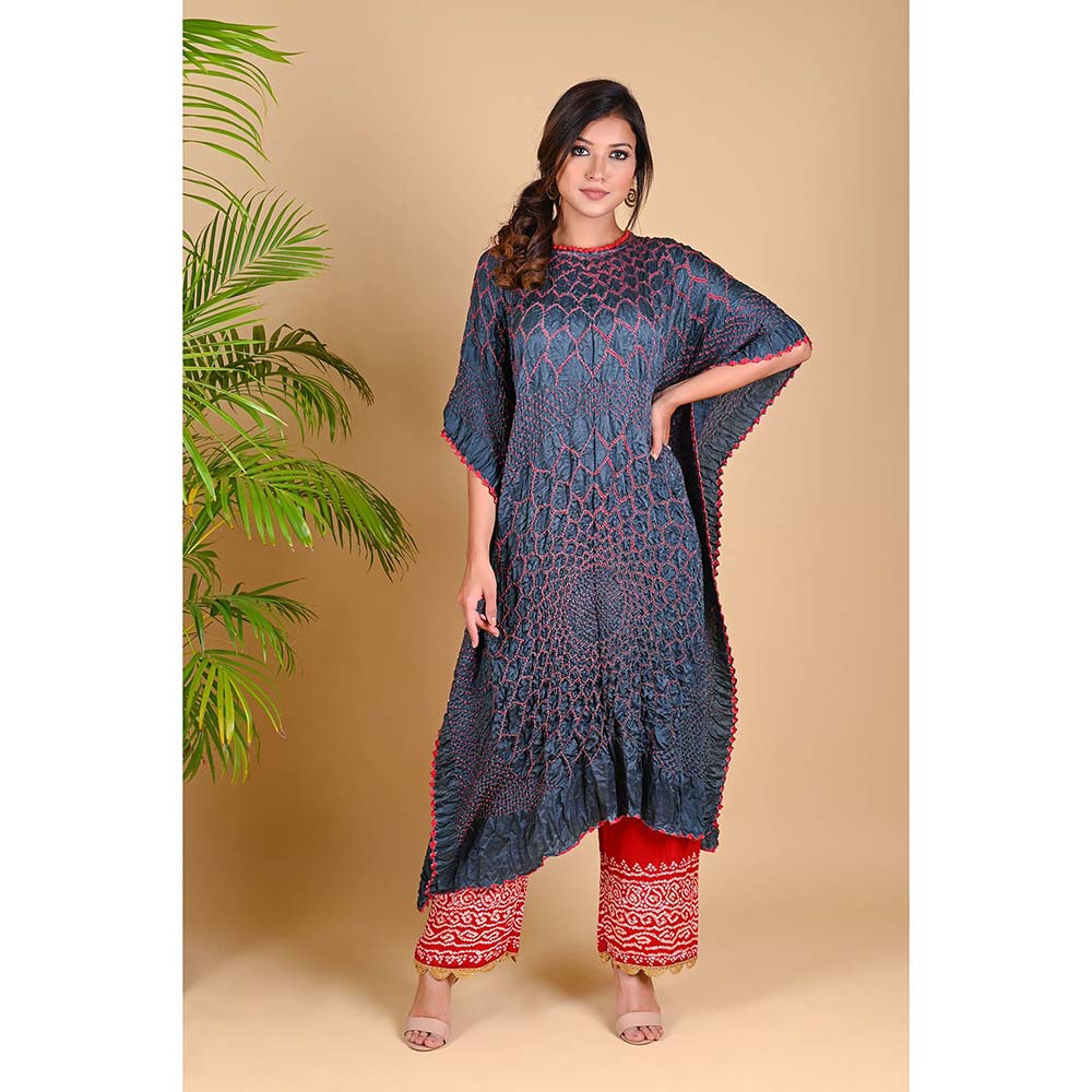 Dyelogue Three Flowers Kaftan