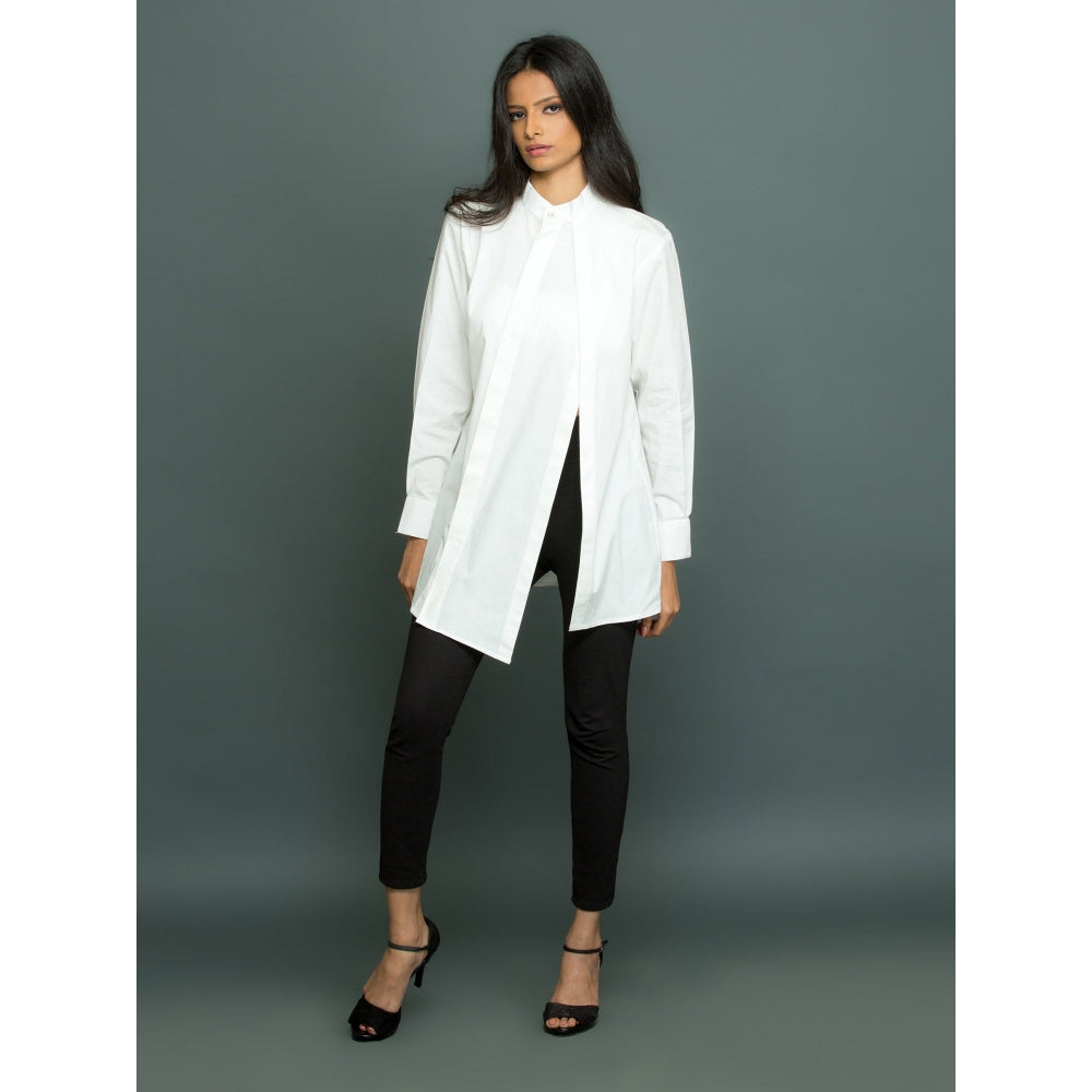 Echke Top with Flap Feature