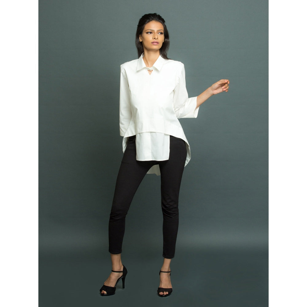 Echke Collared Top