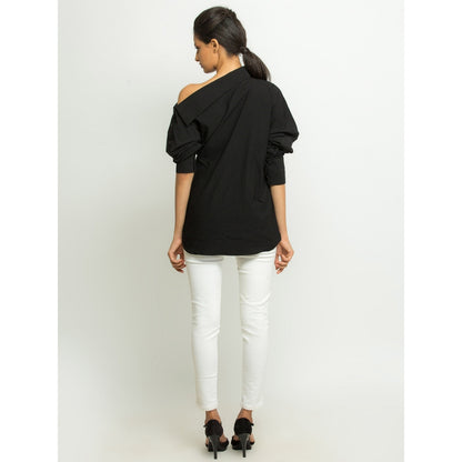 Echke Off Shoulder Shirt